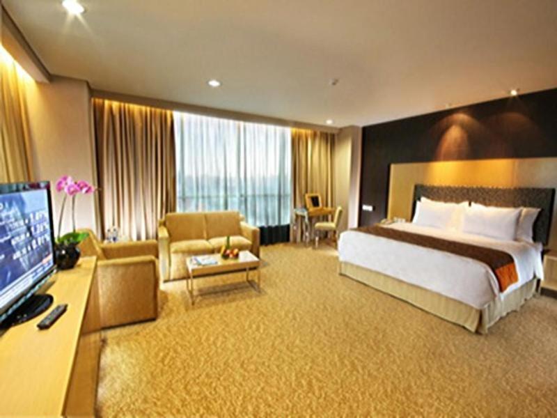 Swiss-Belhotel Mangga Besar Jakarta Room photo